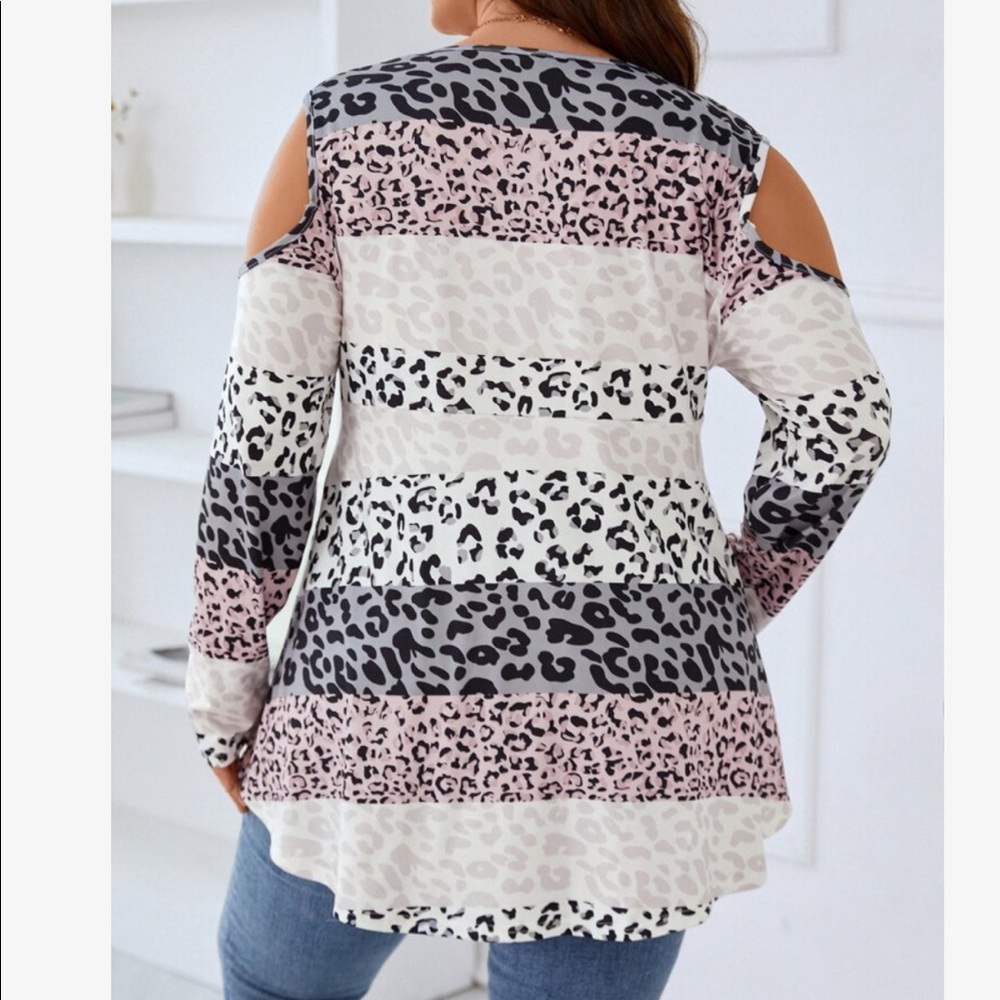 Plus Size Leopard Patchwork Print Colorblock Cold Shoulder Tie Front Top Blouse - Picture 2 of 6